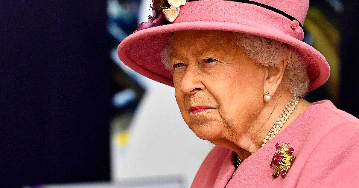 Basta alcolici per la Regina Elisabetta, il direttore dell’Osservatorio Nazionale: “Bisogna sfatare tutte le fake news sull’alcol”