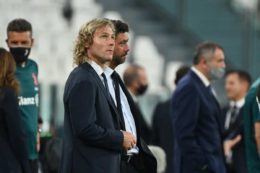 Copertina di Pavel Nedved e la reazione dopo l’eliminazione della Juventus agli ottavi di Champions League