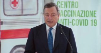 Copertina di Il premier Draghi visita il centro vaccinale di Fiumicino: rivedi l’intervento integrale – Video