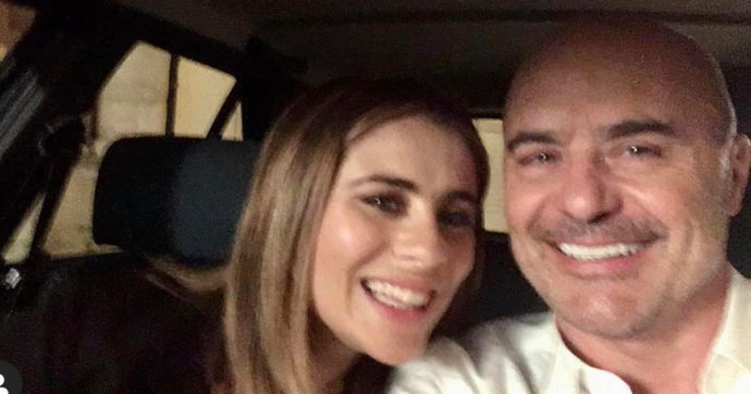 Greta Scarano parla del controverso bacio con Salvo Montalbano: “Zingaretti ci teneva tantissimo a questa scena”