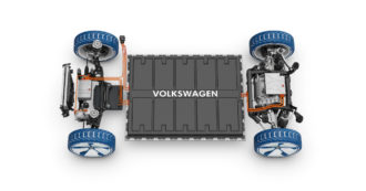 Copertina di Auto elettriche, Volkswagen: “Sei nuove fabbriche di batterie in Europa entro il 2030”
