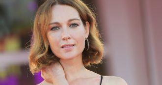 Copertina di ‘Second chance’, Cristiana Capotondi racconta quattro storie di caduta e risalita