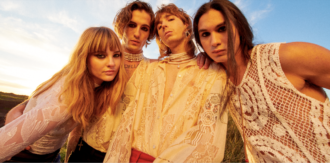 Copertina di Maneskin, Eurovision 2021:  “Il messaggio della canzone non è né in “caz*o” né in coglio*i”