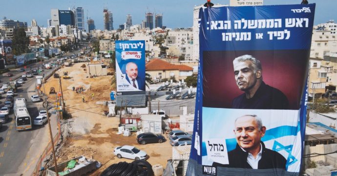 Copertina di King Bibi ha un sogno: essere premier a vita