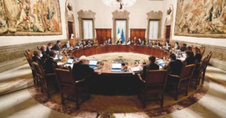 Copertina di La Lega blocca il decreto per ore. Draghi ammette: “Condono sì, ma piccolo”