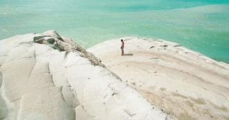 Copertina di Scala dei Turchi, da sito candidato Unesco a proprietà contesa: “Forse è di un privato”