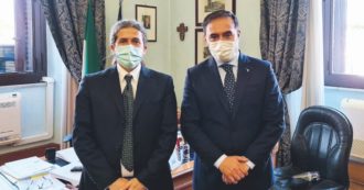 Copertina di Caso Azzolina, Bianchi revoca Vespa