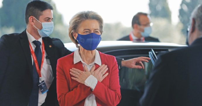 A Bruxelles moniti, strigliate e impuntature. Ma non si decide