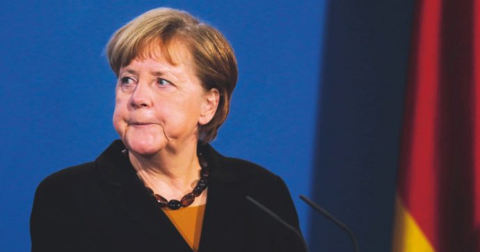 Copertina di Il Covid affonda Merkel Elettori delusi dalla Cdu