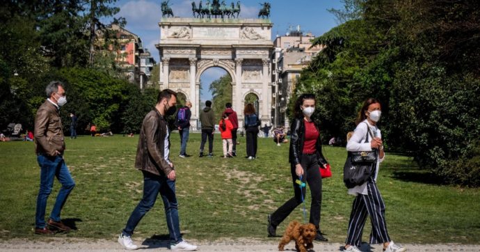 Salvini deve darsi un senso. Chiederà ancora di aprire