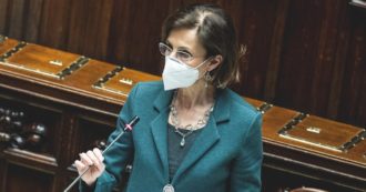 Copertina di Camera, “impuniti” e FdI fanno gazzarra sul trojan