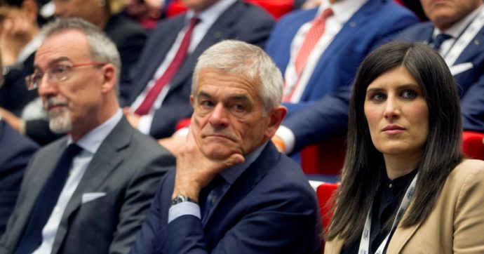 Chiampa frega Appendino e vuole un “nano” anti-5S