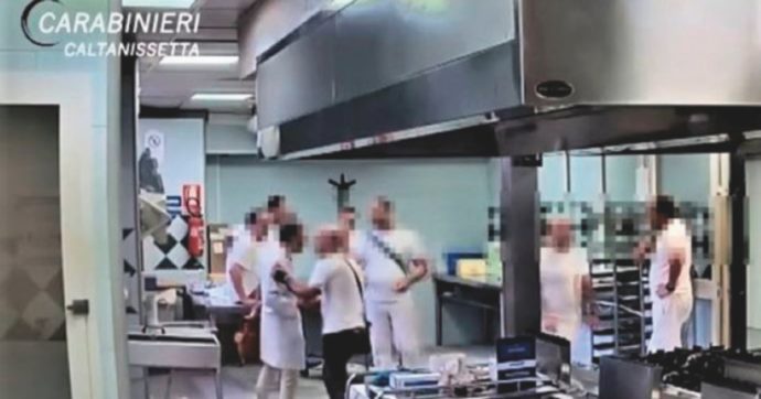 Copertina di Pranzi a scrocco in ospedale: c’era pure il prete