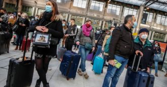 Copertina di Francia, aboliti i voli interni se le città sono raggiungibili in due ore e mezza di treno: ecco le tratte cancellate