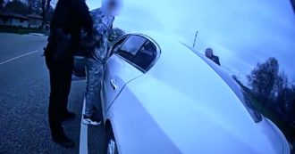 Minenapolis, il video dell’uccisione del 20enne afroamericano Daunte Wright ripreso dalla bodycam dell’agente