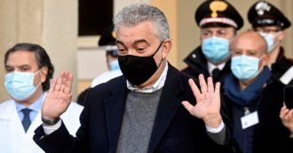 Copertina di “Arcuri ha pieni poteri: adesso è sul seggiolone”