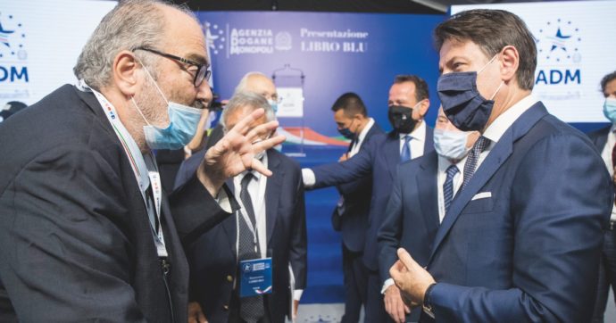 Copertina di Le Agorà di Bettini: la sinistra si riprenda il “suo” popolo e guardi a Giuseppe Conte