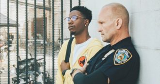 Copertina di Che razza di America, chiusa nel loop della violenza bianca