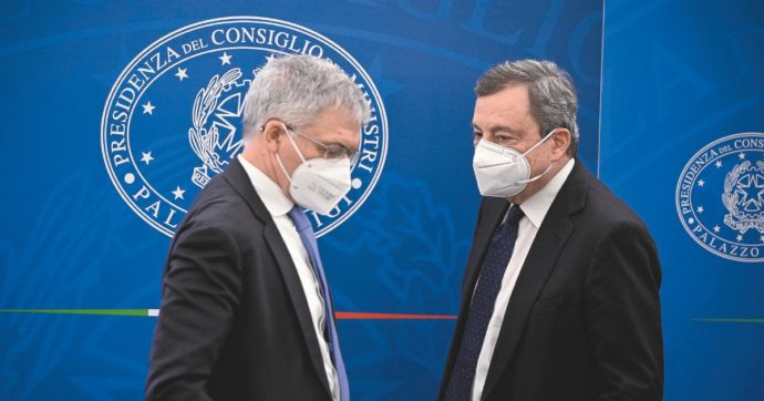 Più deficit per imprese e piano Ue Pil appeso alla campagna vaccini