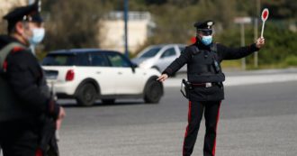 Copertina di Forza tre posti di blocco e fugge dai carabinieri per 85 km. Il motivo? Resta un mistero