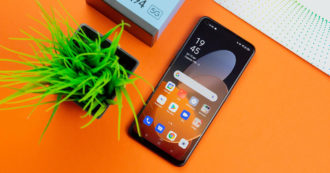 Copertina di Oppo A94 5G, recensione. Smartphone dalle solide certezze