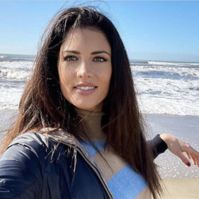 Daniela Ferolla, la ex Miss Italia racconta ‘le buone pratiche’: “Io mi sono appassionata al gyrokinesis”. Ecco cos’è