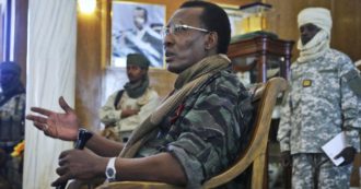 Copertina di Ciad, parte la transizione dopo l’uccisione del presidente: Costituzione sospesa. Perché per la Francia è un Paese cruciale