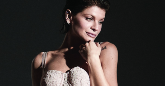 Copertina di Alessandra Amoroso a cuore aperto: “Ero la peggior nemica di me stessa, ora ho una nuova consapevolezza”. Il suo racconto