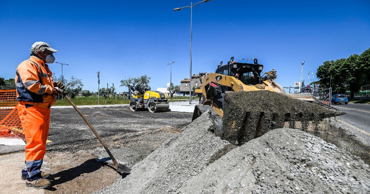 Decreto Semplificazioni, Merloni (ex Anac): “Non è con le procedure di emergenza che si velocizzano gli appalti: senza investimenti nella pa non riusciremo comunque a spendere nei tempi previsti”