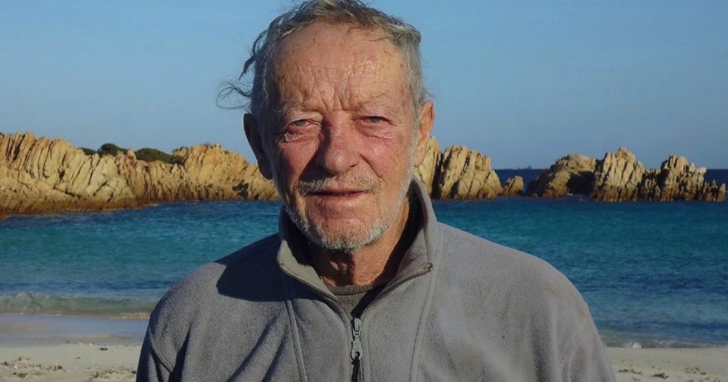 Mauro Morandi, il “custode” di Budelli lascia l’isola dopo 32 anni: “Mi sono rotto le palle”