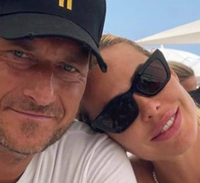 Ilary Blasi compie 40 anni, la dedica speciale di Francesco Totti: “Ci aspetta ancora tanta vita insieme”