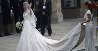 Copertina di William e Kate, a dieci anni dal loro matrimonio da favola molte cose sono cambiate