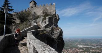 Copertina di San Marino, turismo vaccinale con Sputnik: dosi a 50 euro per chi soggiorna almeno 6 notti
