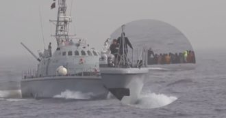 Migranti, la videodenuncia dell’ong SeaWatch: “Persone in pericolo picchiate, ecco com’è un’intercettazione della guardia costiera libica”