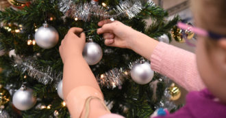 Quando la solidarietà online dà una mano (o una gamba) a chi ne ha bisogno