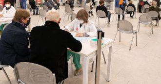 Copertina di In Friuli non ci si vaccina: non ha aderito il 40% dei 60-69enni, tra i più giovani solo 15mila prenotati. “Il problema non sono le dosi”