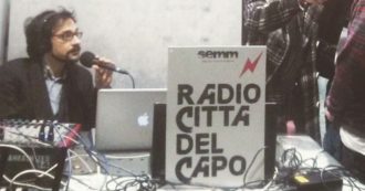 Copertina di Mediaset spodesta Radio Città del Capo. Ultima emittente libera divorata da Subasio