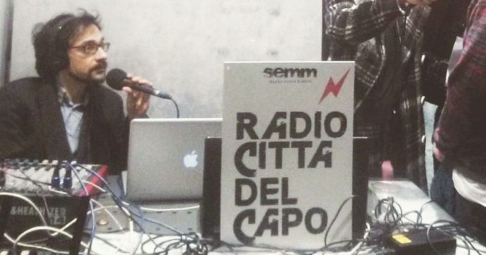 Mediaset spodesta Radio Città del Capo. Ultima emittente libera divorata da Subasio