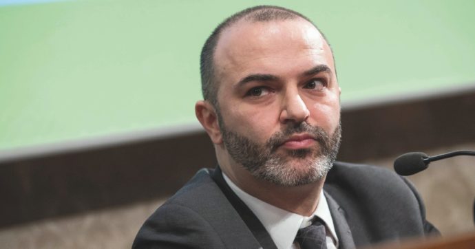 “5S, ora basta parlare di posti. La strada è il centrosinistra”