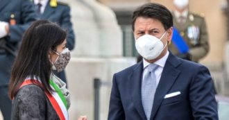 Copertina di Roma, Conte blinda Raggi: “È la candidata del M5s, al ballottaggio dialogo privilegiato col Pd”. Gualtieri: “Mi candido alle primarie”