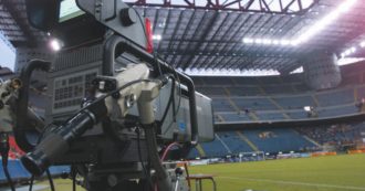 Copertina di Serie A. Dai tre match a Sky all’ingresso dei fondi: la rissa tra presidenti che allunga la guerra sui diritti