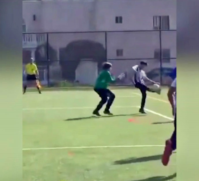 Tale padre tale figlio? La prodezza di Tobias Del Piero con la maglia della Juventus che lascia increduli gli avversari – Video