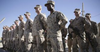 Copertina di Pentagono, solo il 29% dei giovani statunitensi ha le caratteristiche per entrare nelle forze armate. Obesità primo problema
