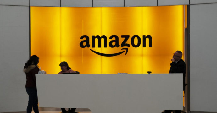 Amazon Connect, il gruppo di Bezos sbarca nella telefonia italiana: c’è il via libera del Mise. Tremano le compagnie tradizionali