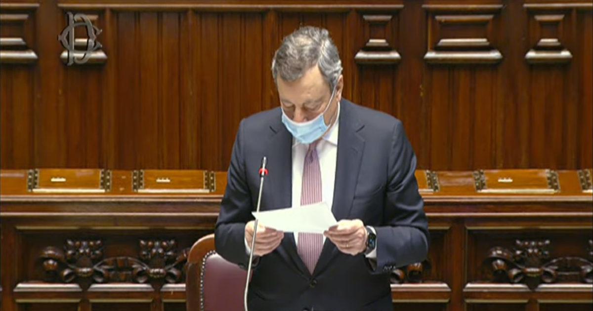 Vaccini, pure Draghi per liberalizzare i brevetti: “Ok stop temporaneo, ma Gran Bretagna e Stati Uniti devono sbloccare le esportazioni”