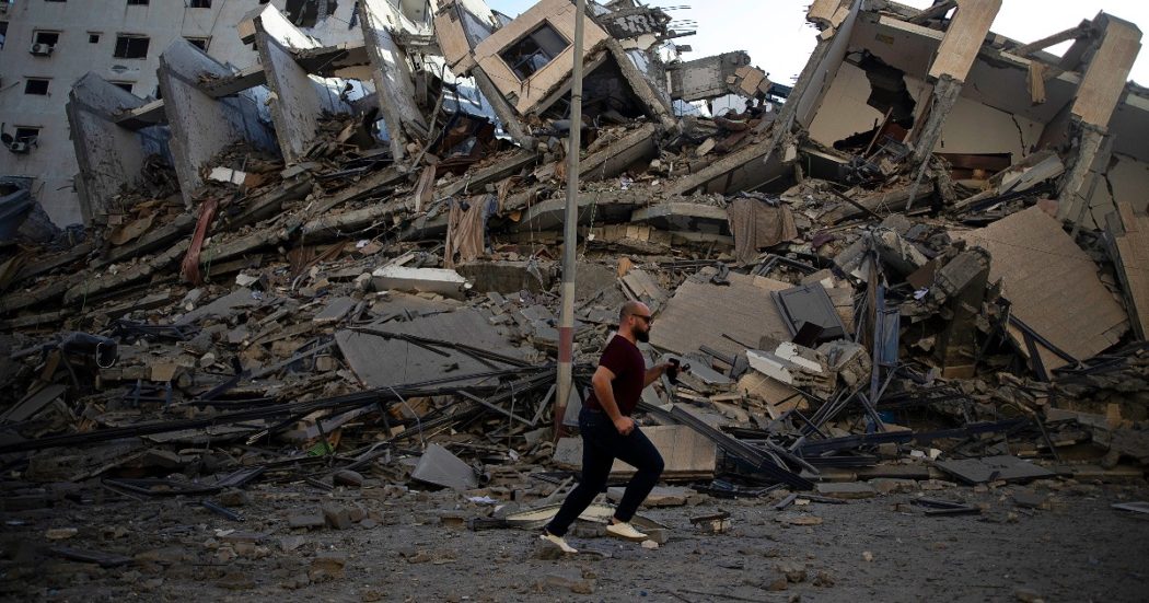 Gaza, razzi e bombe: il conflitto continua a oltranza. Israele: “Eliminati alti comandanti di Hamas”. Di Maio: “Serve moderazione. Lancio di missili inaccettabile” Gaza, razzi e bombe: il conflitto continua a oltranza. Israele: “Eliminati alti comandanti di Hamas”. Di Maio: “Serve moderazione. Lancio di missili inaccettabile”