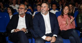 Copertina di Il commovente harakiri televisivo di Lucianone, il più fedele dei renziani