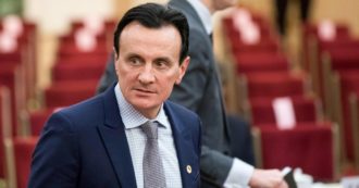 Copertina di AstraZeneca: cresce la paga dell’ad Soriot. L’Ue fa un’altra causa
