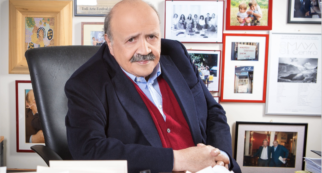 Copertina di Messina Denaro, Maurizio Costanzo: “Penso che mezza Sicilia l’abbia coperto, ora il divertimento degli inquirenti sarà questo…”