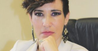 Copertina di Il “corvo” sardo. Pranzo proibito, ci sono foto e video